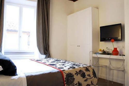 Отель Relais Fori Imperiali Рим Экстерьер фото
